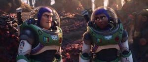 Filme do Buzz Lightyear é proibido em 14 países por cena de beijo