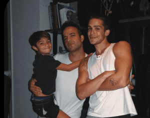 Filho de Leonardo ignora o cantor e homenageia o padrastro no Dia dos Pais