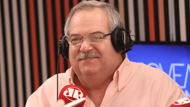 Gilberto Barros é condenado a dois anos de prisão por homofobia