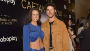 Rafa Kalimann e José Loreto assumem namoro e aparecem juntos em evento