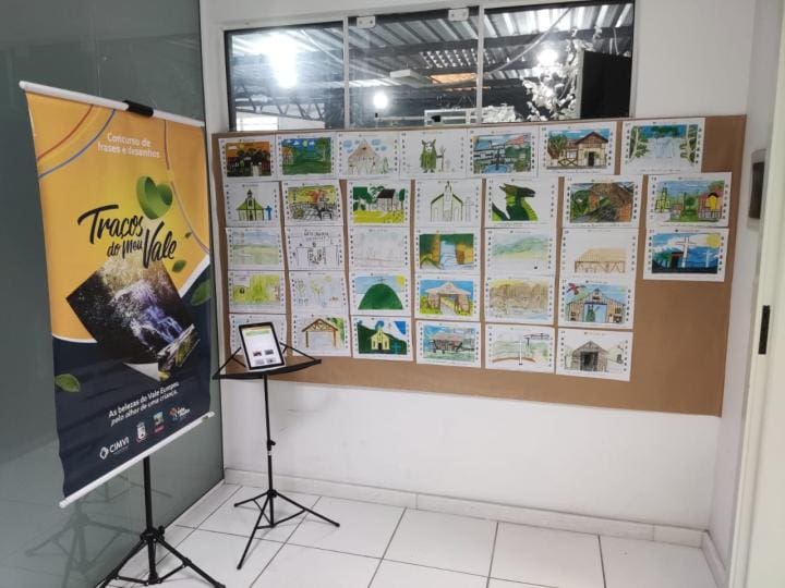 Desenhos escolares estão em votação na Biblioteca Municipal de Guabiruba