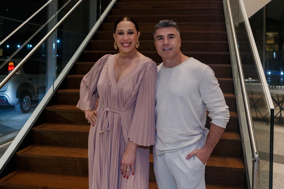 Claudia Raia anuncia gravidez de seu terceiro filho