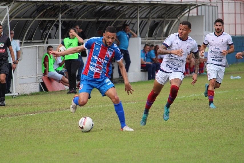 Carlos Renaux vence último jogo treino antes da estreia na Série B