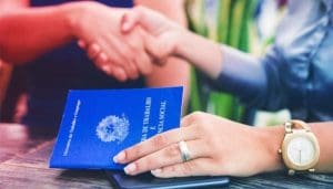 Cerca de 300 oportunidades de emprego são disponibilizadas em Joinville
