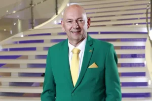 Luciano Hang anuncia bônus de R$ 25 milhões para funcionários