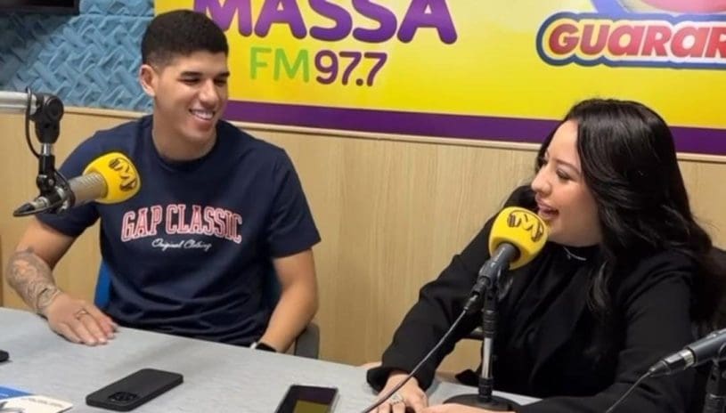 Massa FM recebe Mari Fernandez e Zé Vaqueiro em entrevista ao vivo