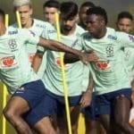 Brasil segue com escalação indefinida para estreia na Copa