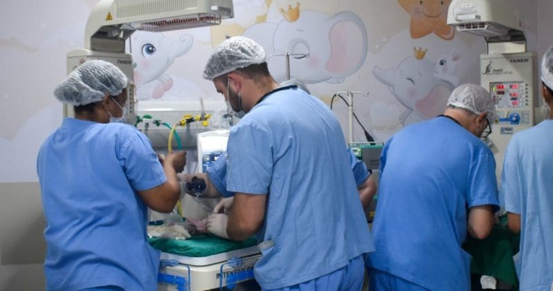 Em caso raro, trigêmeos nascem em hospital de Blumenau