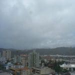 Defesa Civil de Brusque segue em alerta para chuva persistente até quarta-feira