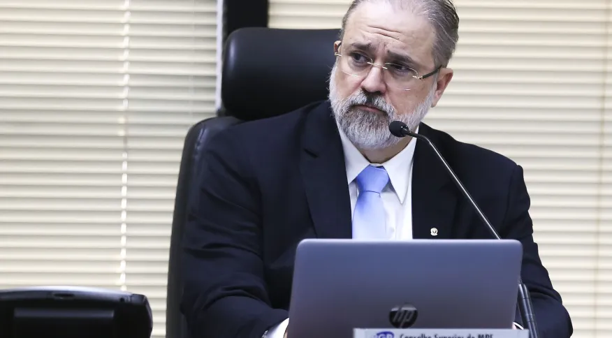 Brasil reativa o gabinete de acompanhamento da Covid-19