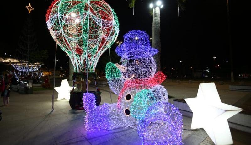 Bairros de Florianópolis recebem apresentações de Natal