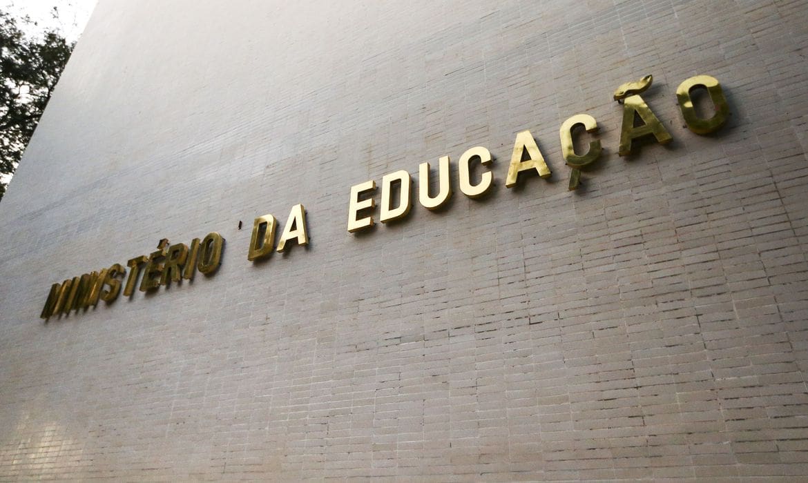 Lei garante vagas na educação infantil também em áreas rurais