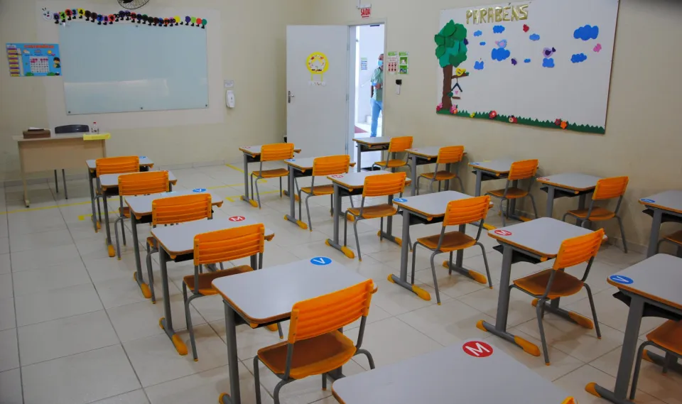 CEM Santa Ana e CEI Nossa Senhora de Fátima voltam a atender nesta quarta