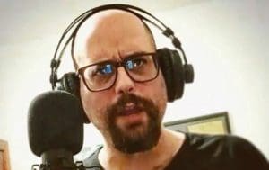 Artista de Florianópolis, Lalo Oliveira mantém vivo o punk rock autoral da Ilha