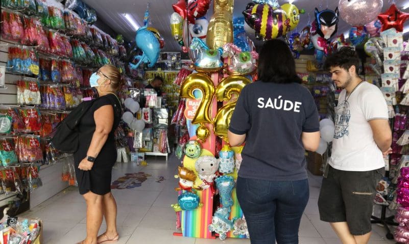 Procon explica o que fazer para a troca de presentes do Natal