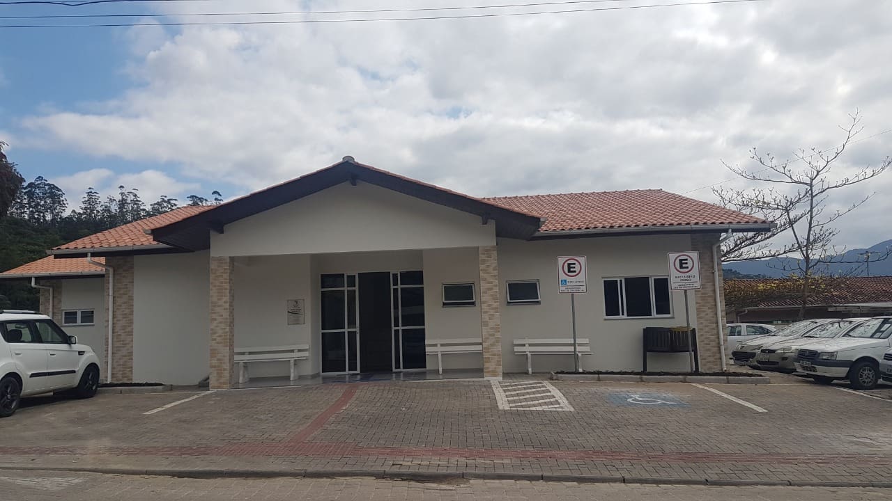 Guabiruba contrata três novos médicos através do Consórcio Cisamvi