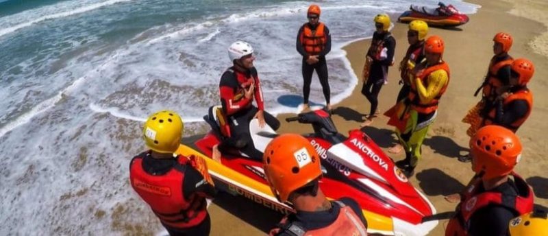 Jovem de 15 anos desaparece no mar em São Francisco do Sul