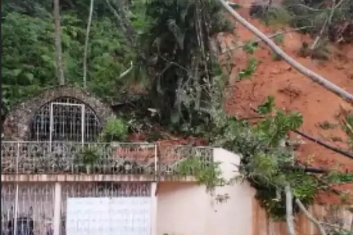 Capital tem casa paroquial interditada por risco de deslizamento