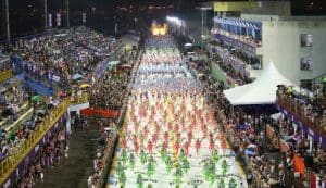 Florianópolis está entre os dez destinos mais procurados do país para o Carnaval