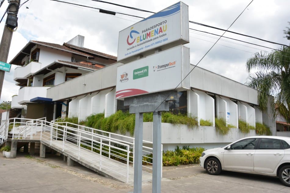 Secretaria de Inclusão da Pessoa com Deficiência e Paradesporto inicia atividades em Blumenau
