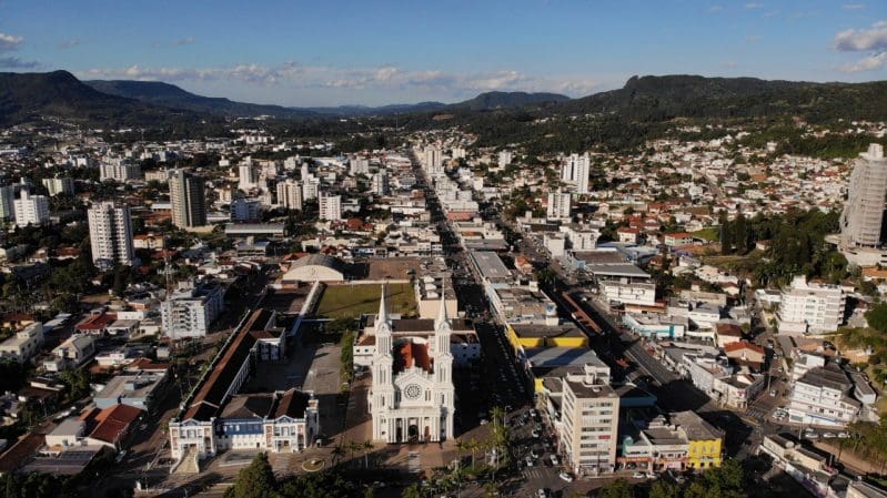 Moradores de Rio do Sul relatam R$ 104 milhões em prejuízos com enchente