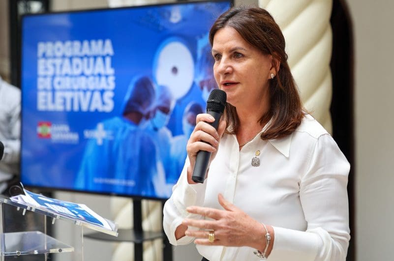 Blumenau: Carmen Zanotto fará palestra na Conferência Municipal de Saúde