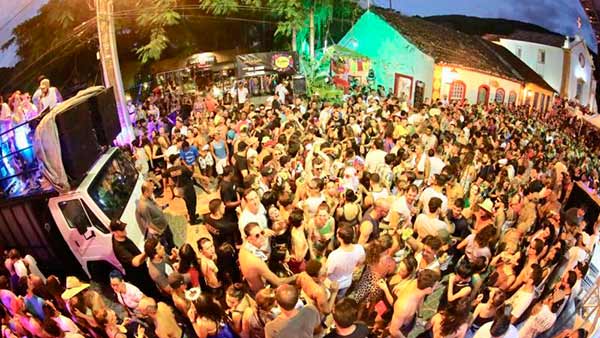 Florianópolis: Confira a programação de Carnaval nesta terça-feira