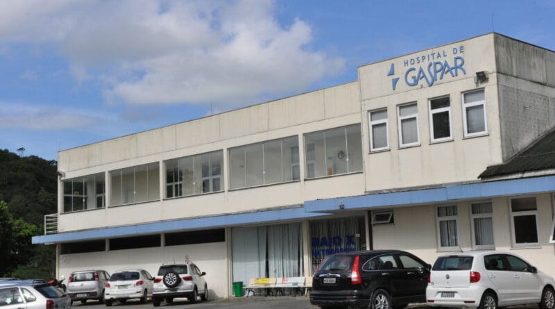 Alta demanda de pacientes com dengue impacta Hospital de Gaspar