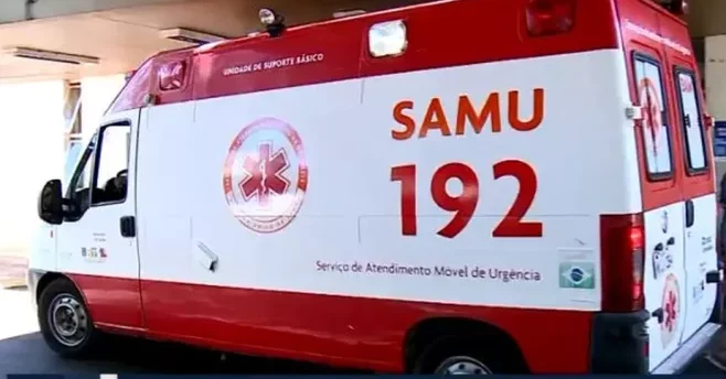 Homem morre em colisão entre dois veículos