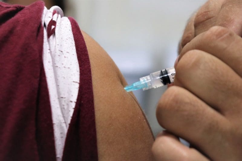 Anvisa aprova novo registro de vacina bivalente contra a Covid-19