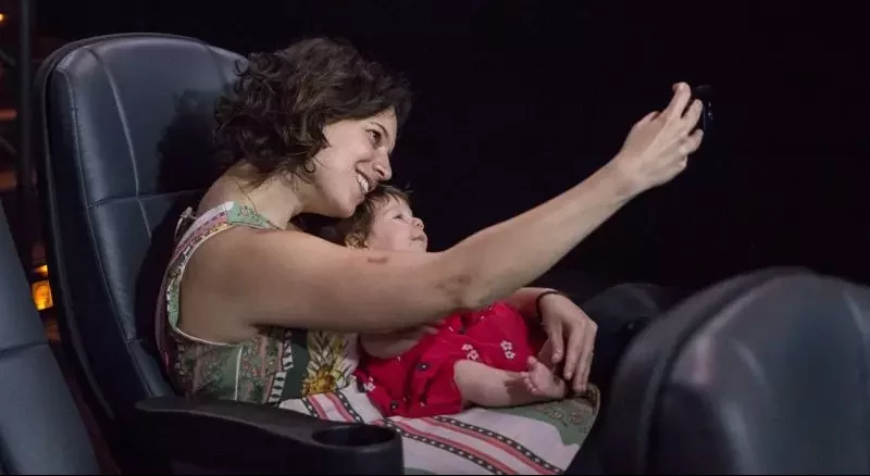 Balneário Camboriú terá mais uma sessão do CineMaterna no Dia da Mulher