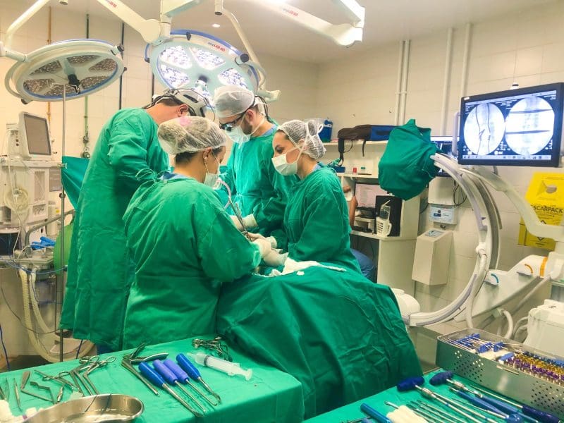 Hospital Azambuja faz cirurgias de alta complexidade pelo SUS