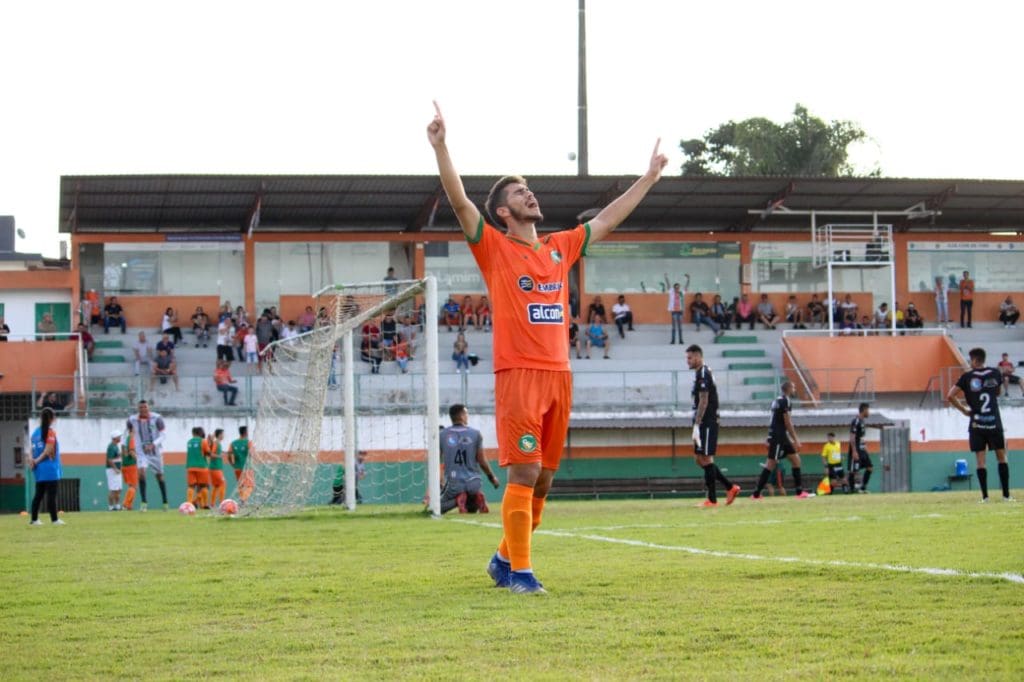 Ingressos começam a ser vendidos para o jogo entre Camboriú e Bahia