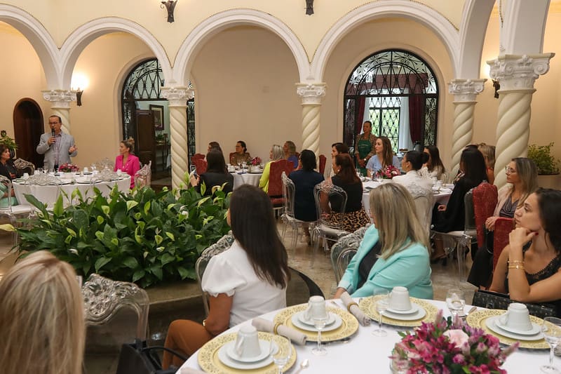 Governador anuncia o “Pronampe” Mulher Catarina