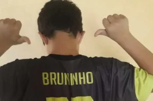 Reviravolta: Justiça trava repasse da pensão ao filho do ex-goleiro Bruno