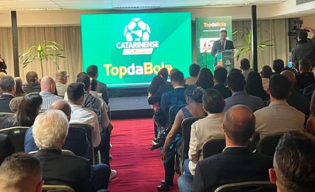 Top da Bola: cerimônia premia os melhores do campeonato catarinense