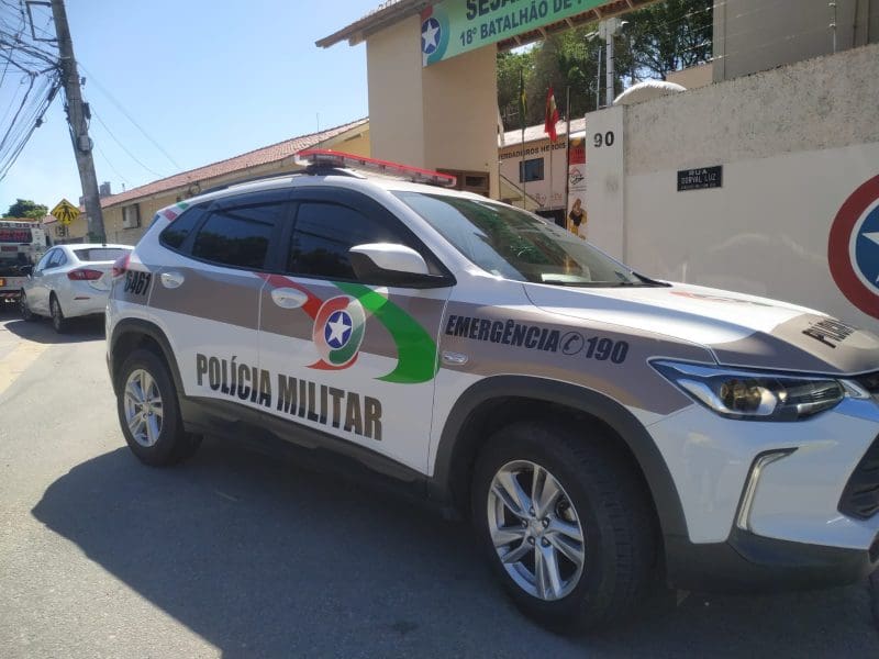Operação presença reforça segurança nas escolas de Brusque 