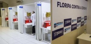 Vacina bivalente liberada para pessoas com comorbidades em Florianópolis