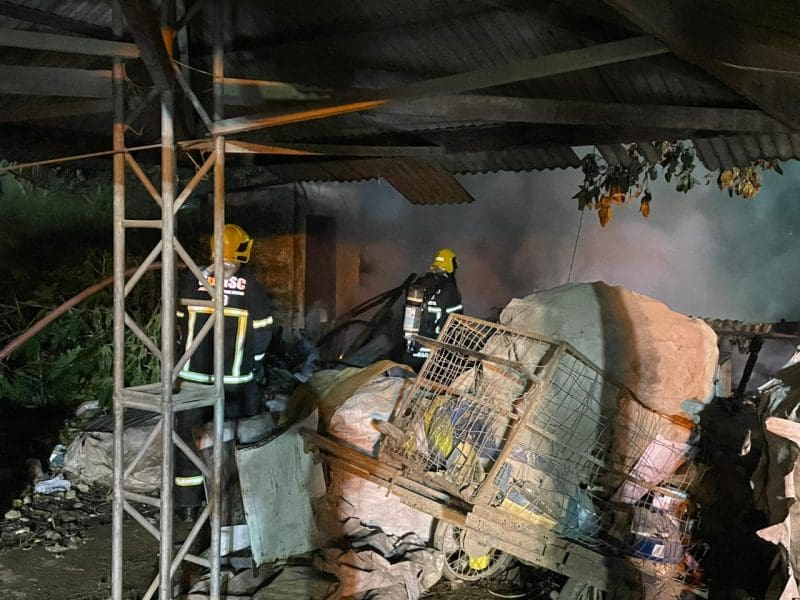 Dois idosos morrem carbonizados em incêndio em Navegantes 