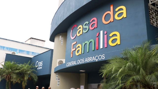 Balneário Camboriú faz estudo para calcular número de pessoas cegas