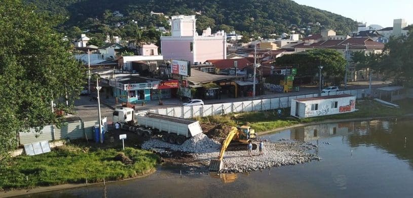 Ponte da Lagoa: o custo da canetada; TCE julga caso dos respiradores