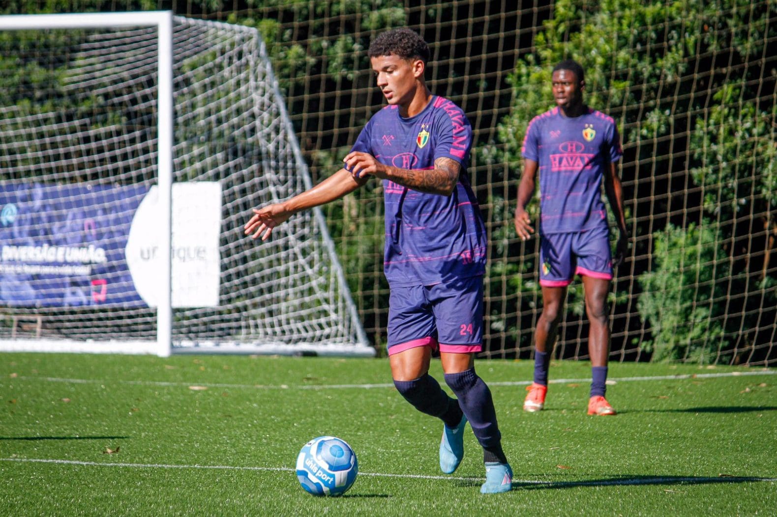 Base do Brusque tem três jogos neste fim de semana