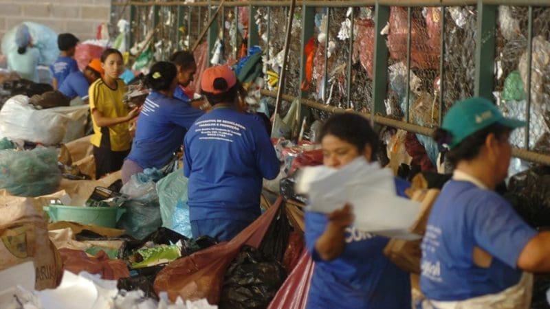 Frente Parlamentar vai apoiar catadores de materiais recicláveis
