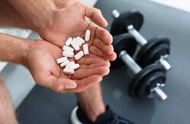 Conselho de Medicina proíbe prescrição de anabolizantes para fins estéticos