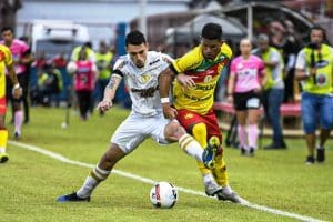 É campeão! Criciúma vence de novo em Brusque garante o título