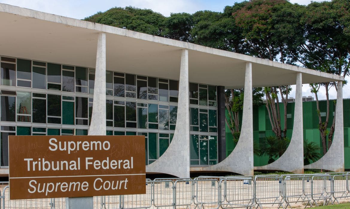 STF inicia o julgamento de mais 250 envolvidos nos atos de 8 de janeiro