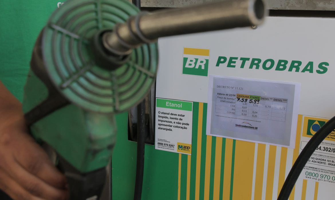 Petrobras: produção de petróleo e gás cresce 3,7% no trimestre