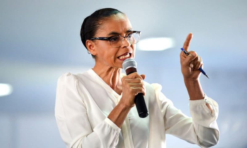 Marina Silva continua internada para tratamento de Covid-19
