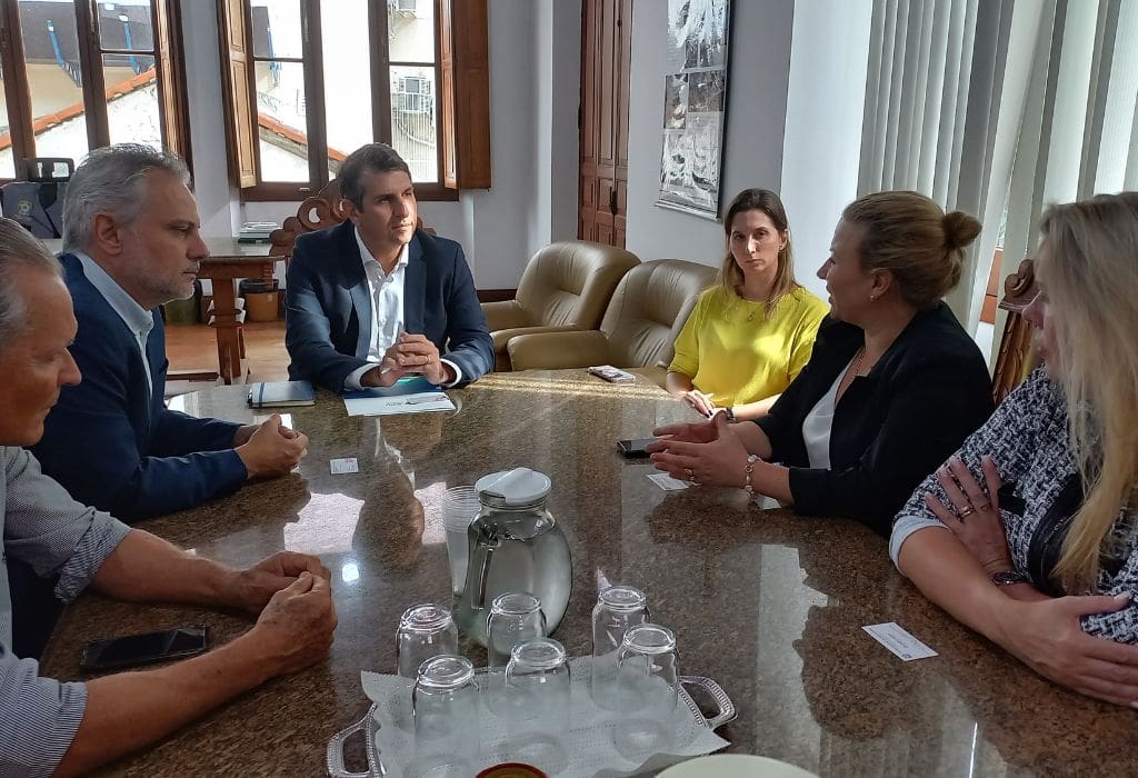 Estado e União discutem cessão da Estrada de Ferro Santa Catarina