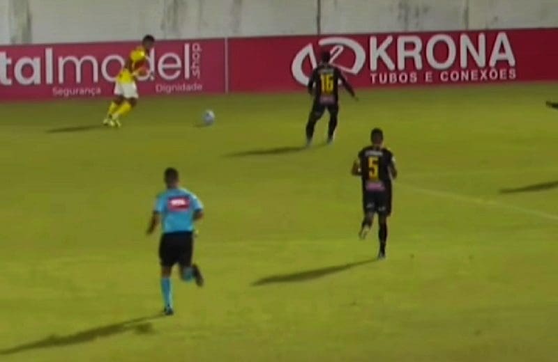 Brusque vence o Volta Redonda por 3 a 2